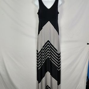 Maurices Black and White Chevron V‑Neck Maxi Dress